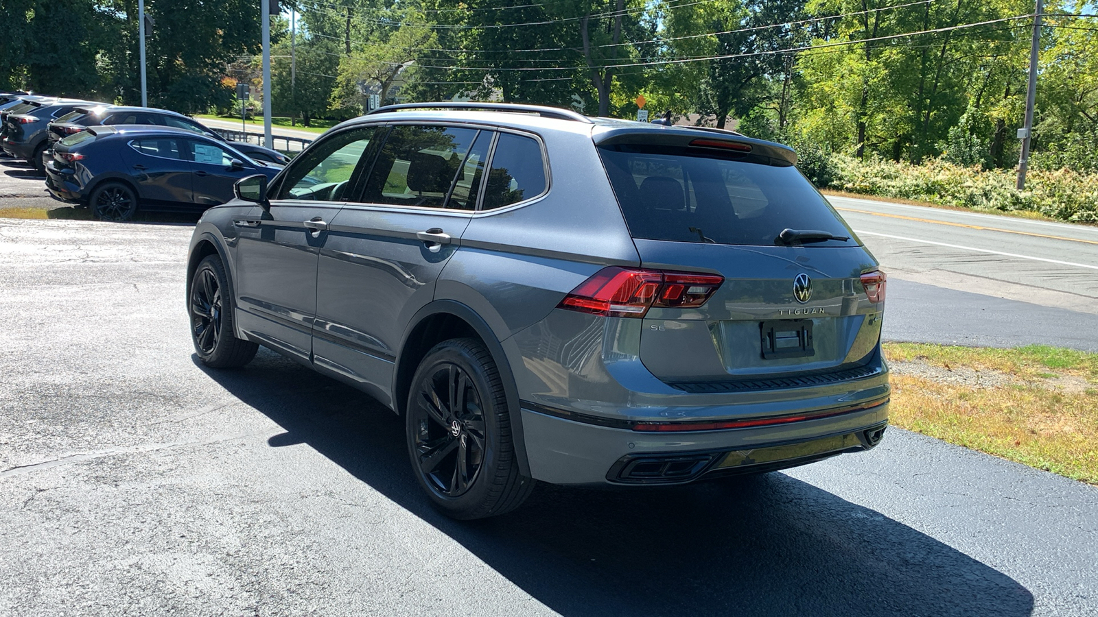 2024 Volkswagen Tiguan 2.0T SE R-Line Black 7