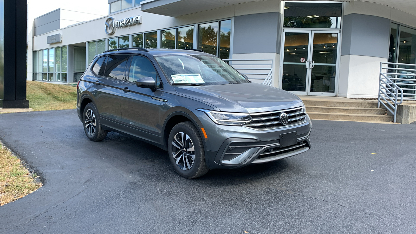 2024 Volkswagen Tiguan 2.0T S 3