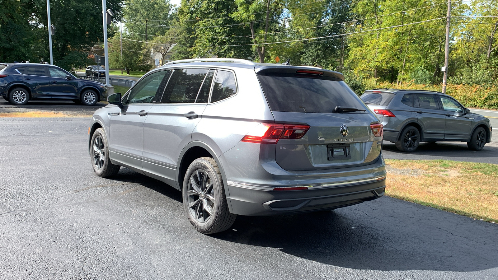 2024 Volkswagen Tiguan 2.0T SE 7