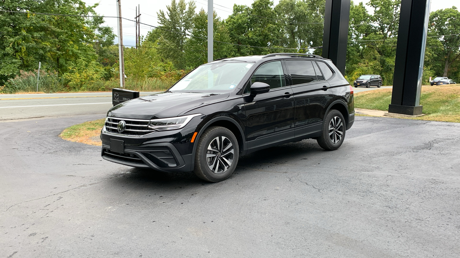 2024 Volkswagen Tiguan 2.0T S 1