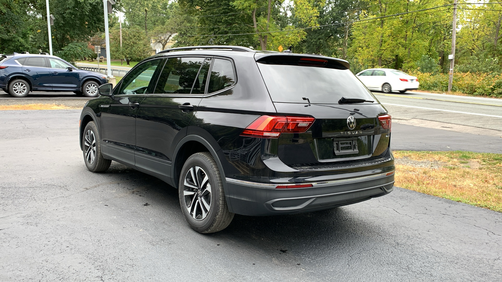 2024 Volkswagen Tiguan 2.0T S 7