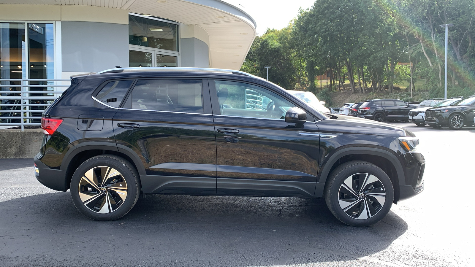 2024 Volkswagen Taos 1.5T SE 4