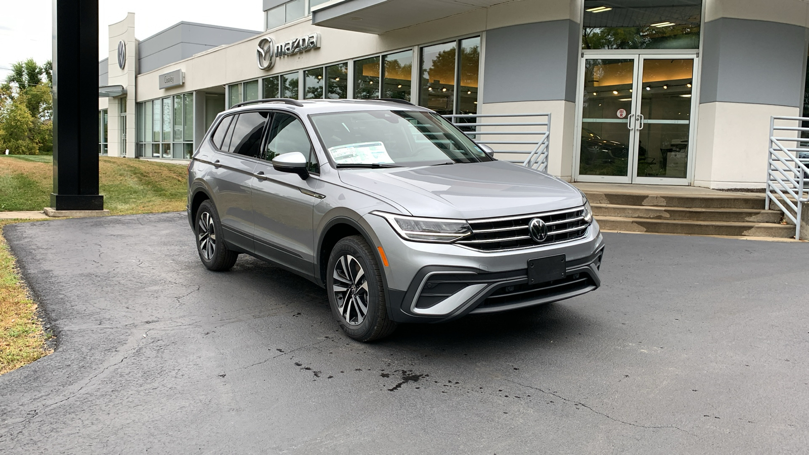 2024 Volkswagen Tiguan 2.0T S 3