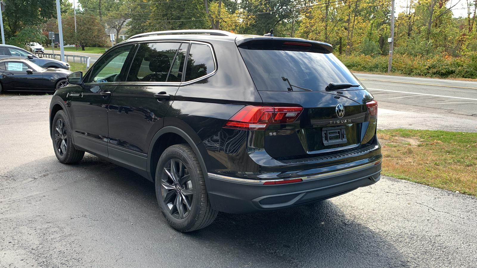 2024 Volkswagen Tiguan 2.0T SE 7