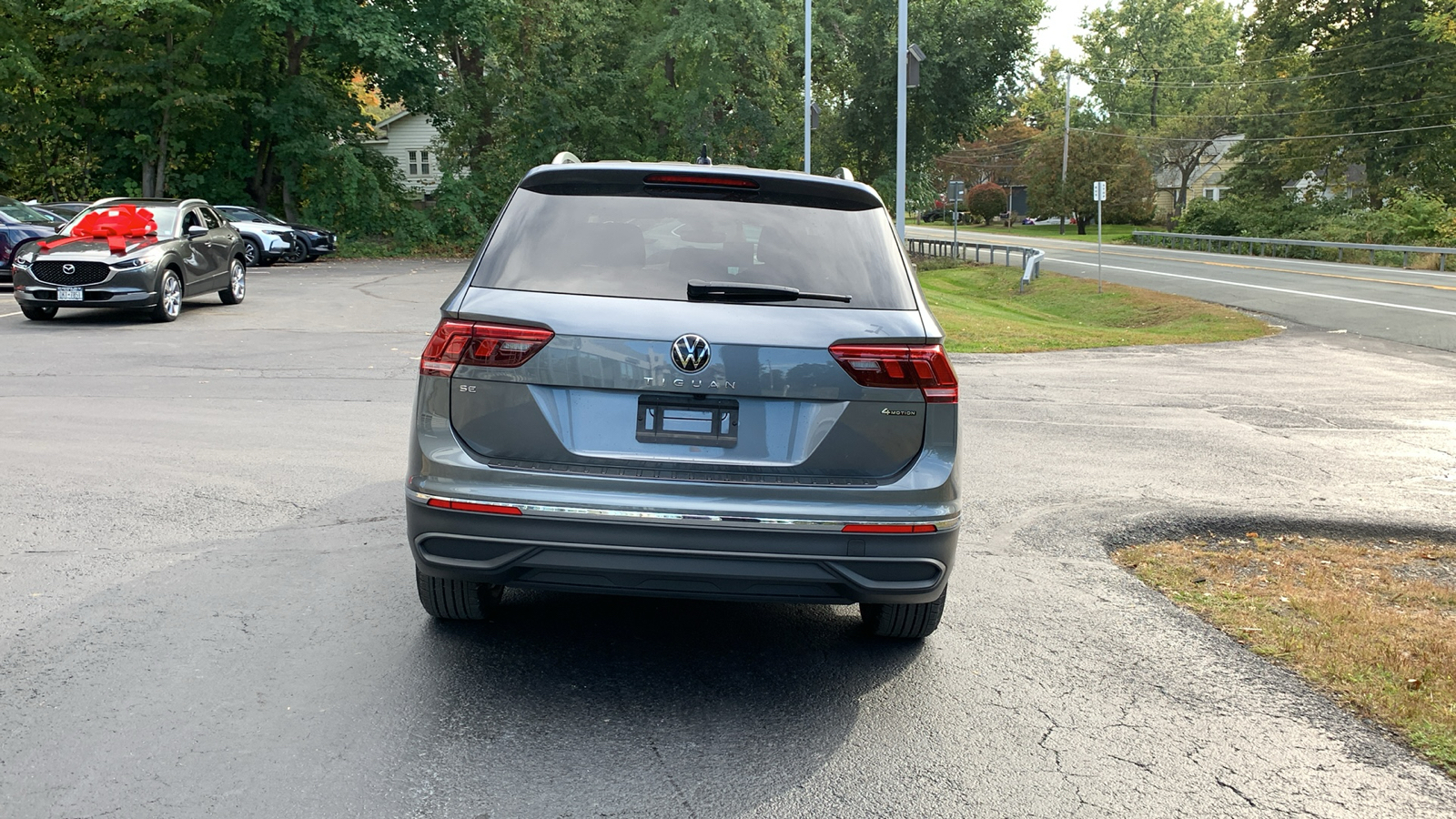 2024 Volkswagen Tiguan 2.0T SE 6