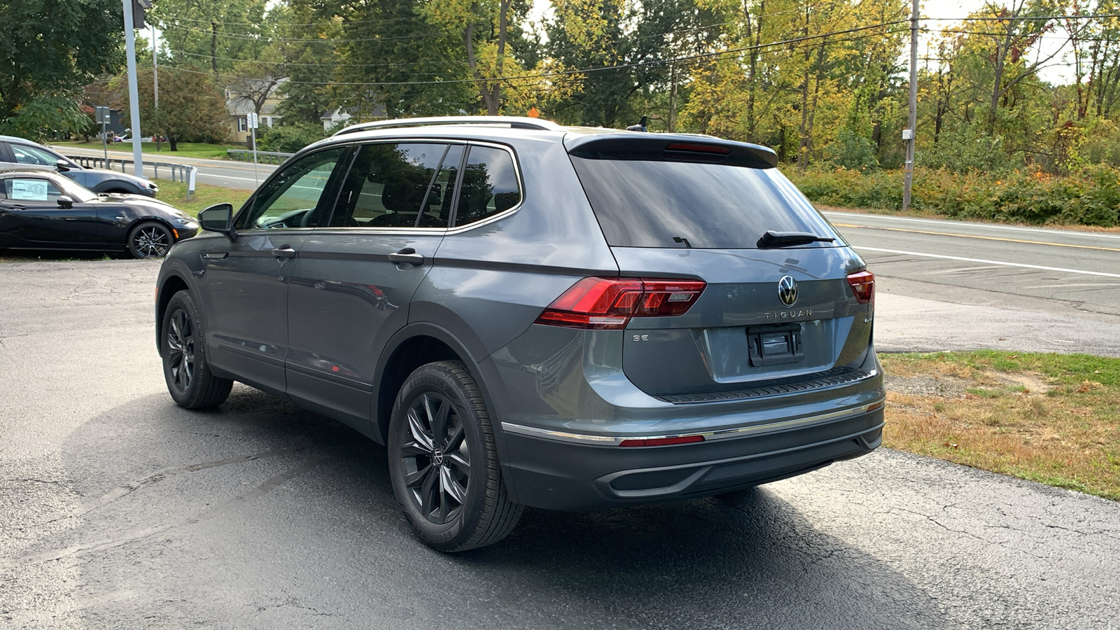 2024 Volkswagen Tiguan 2.0T SE 7