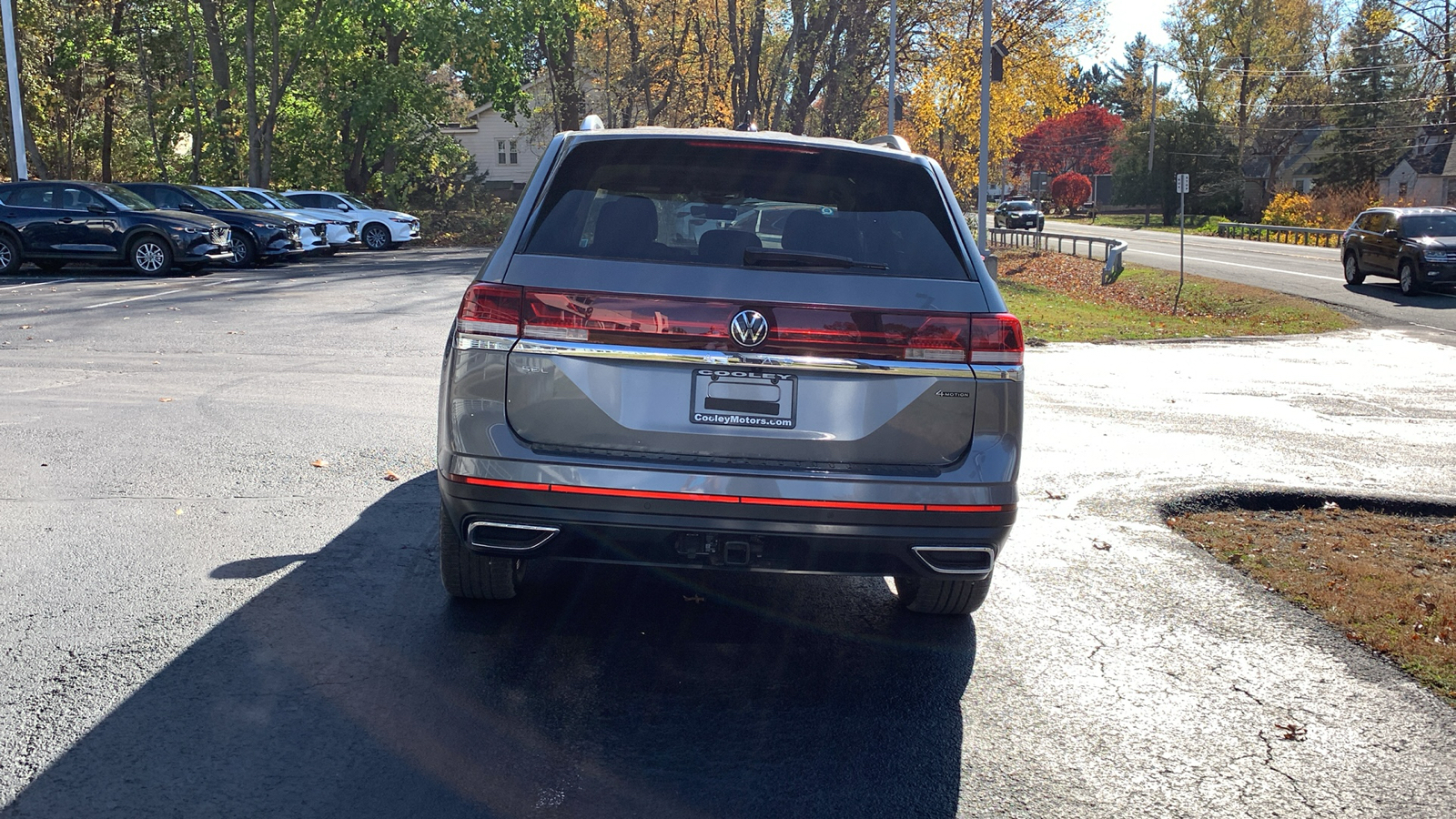 2025 Volkswagen Atlas 2.0T SEL 6