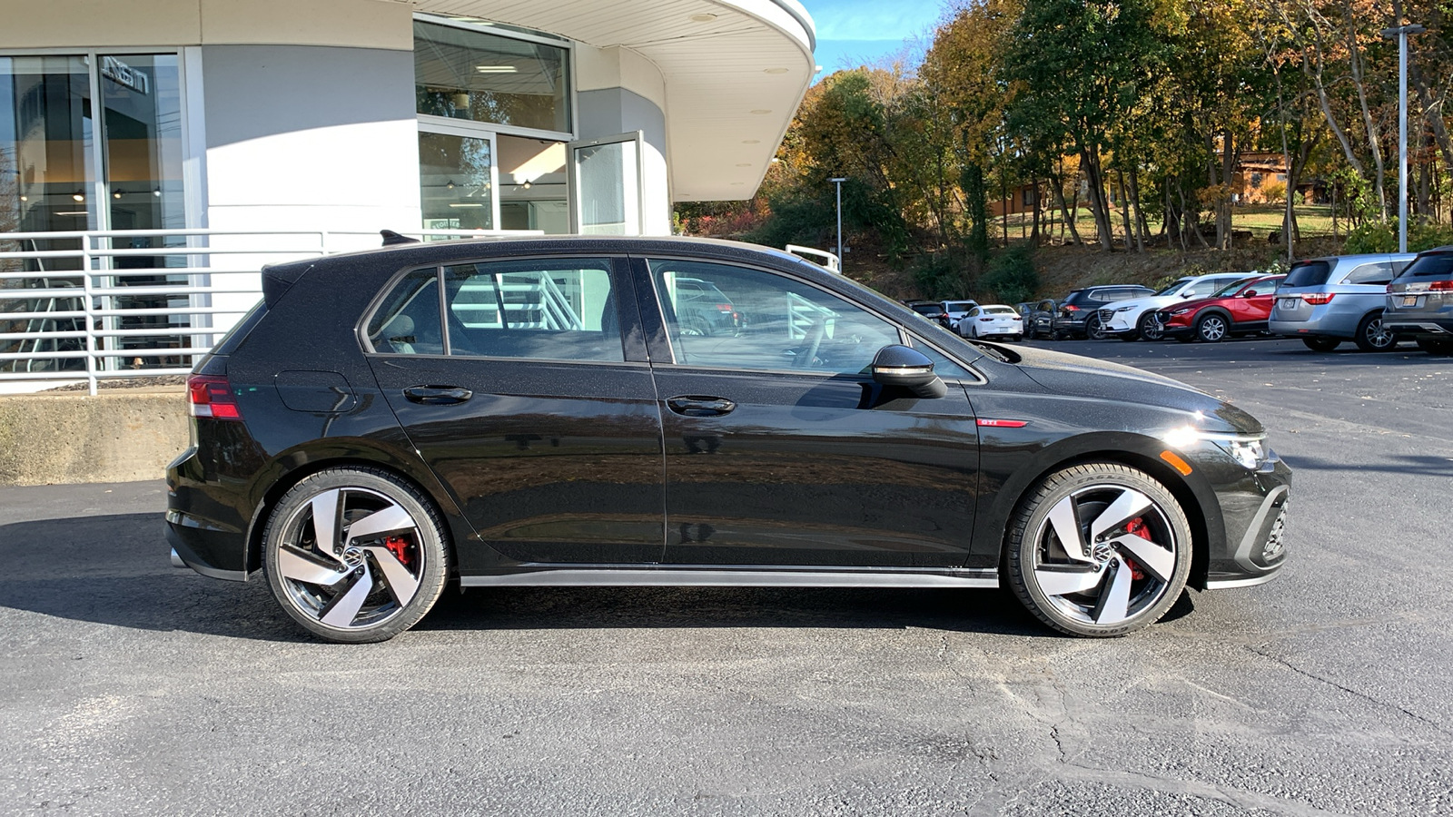 2024 Volkswagen Golf GTI 2.0T S 4