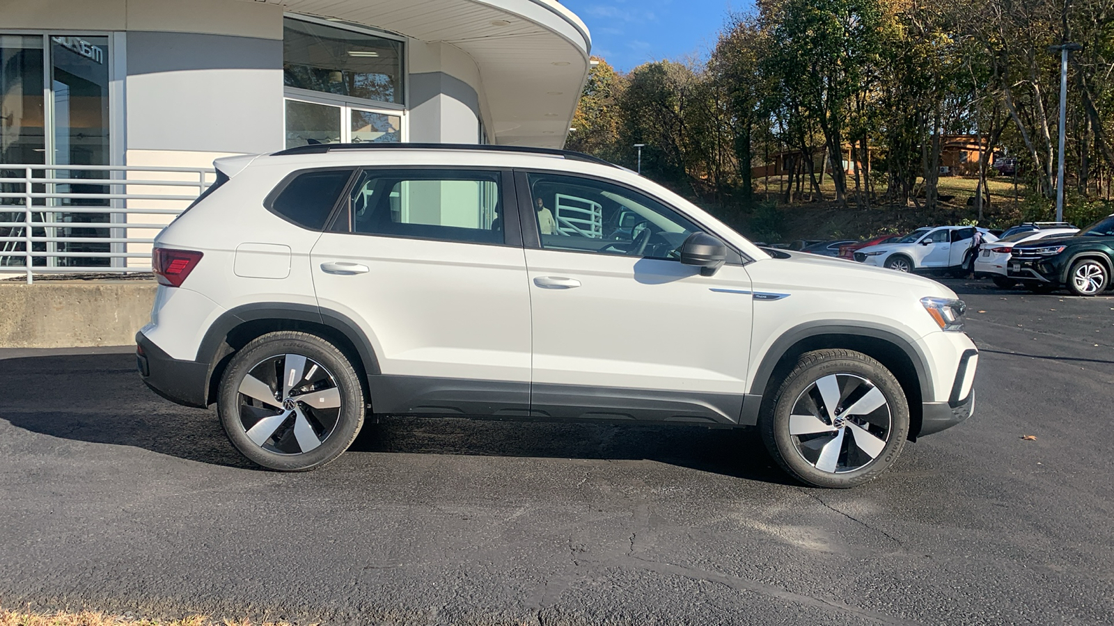 2024 Volkswagen Taos 1.5T S 4