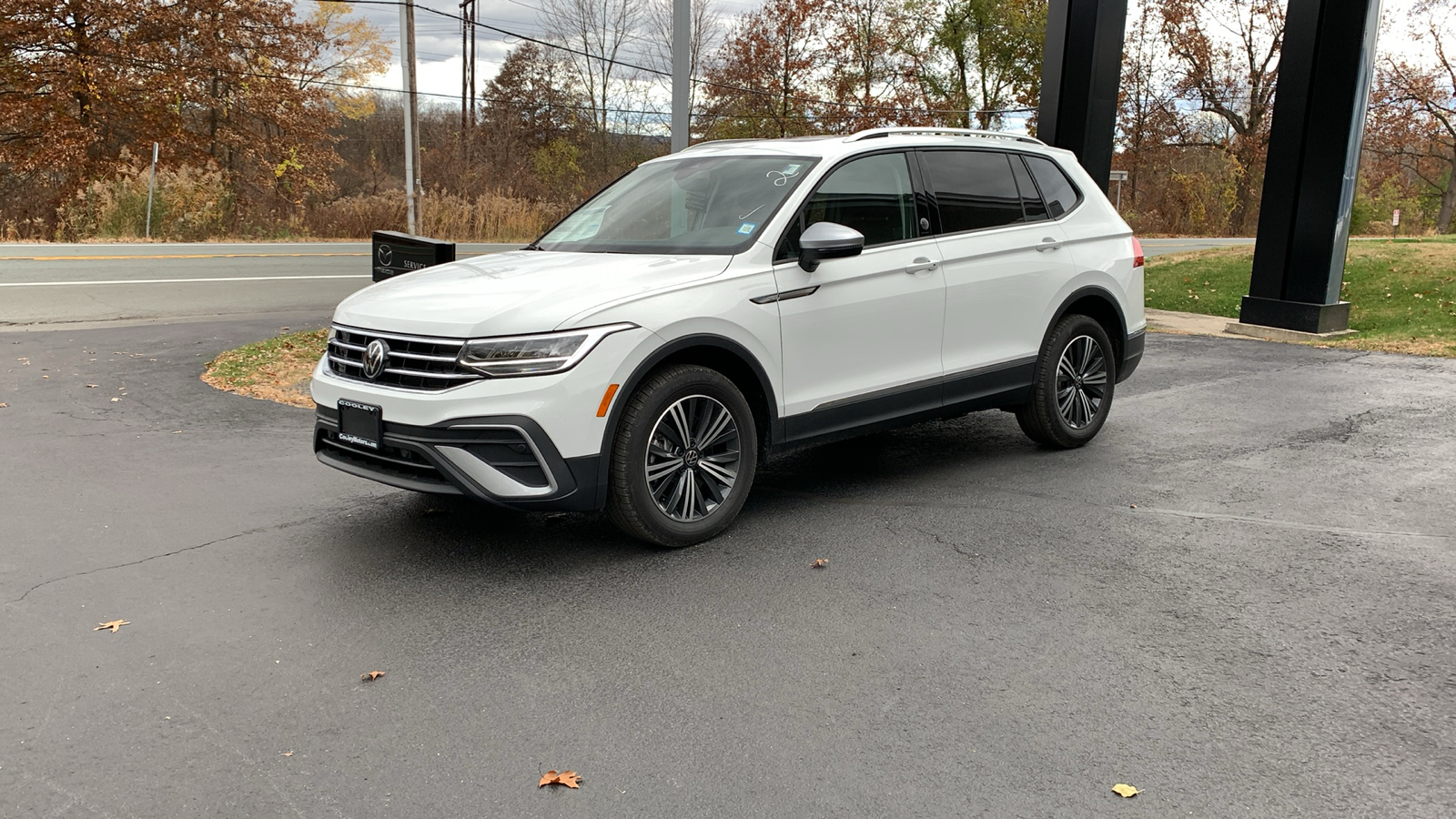 2024 Volkswagen Tiguan Wolfsburg 1