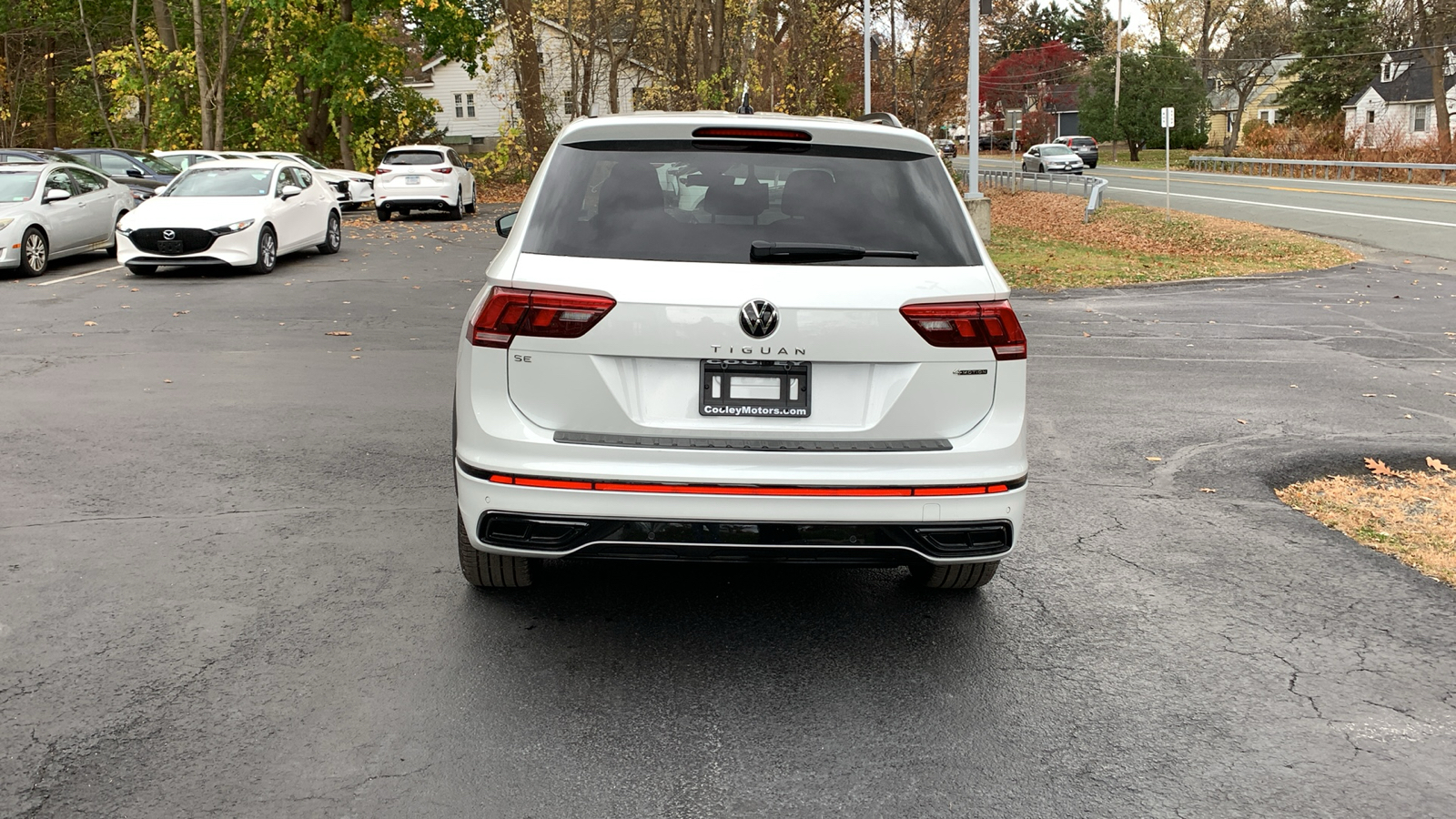 2024 Volkswagen Tiguan 2.0T SE R-Line Black 6