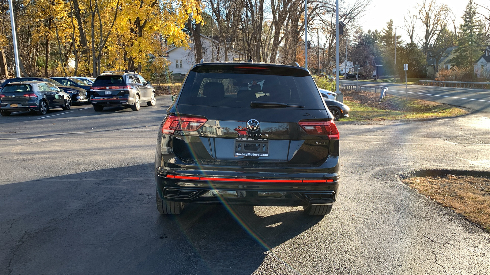 2024 Volkswagen Tiguan 2.0T SE R-Line Black 6