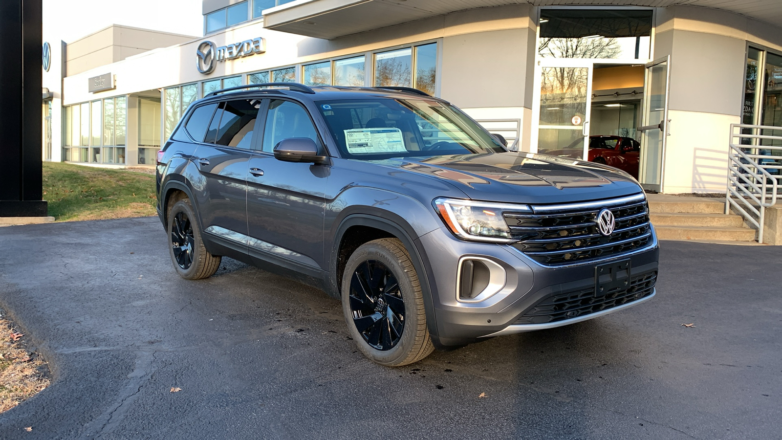 2024 Volkswagen Atlas 2.0T SE w/Technology 3