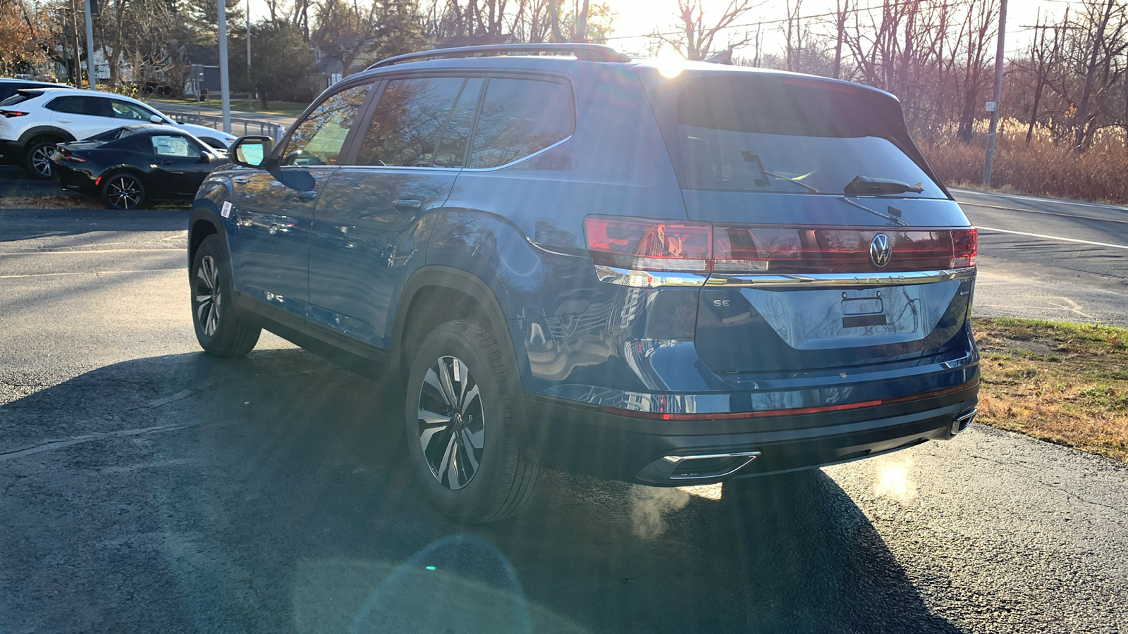 2025 Volkswagen Atlas 2.0T SE 7