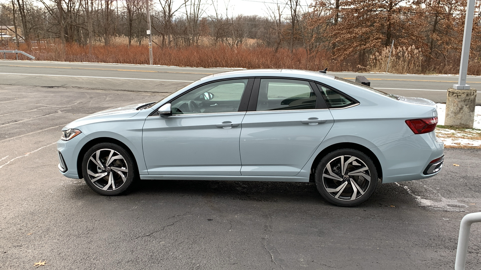 2025 Volkswagen Jetta 1.5T SEL 8