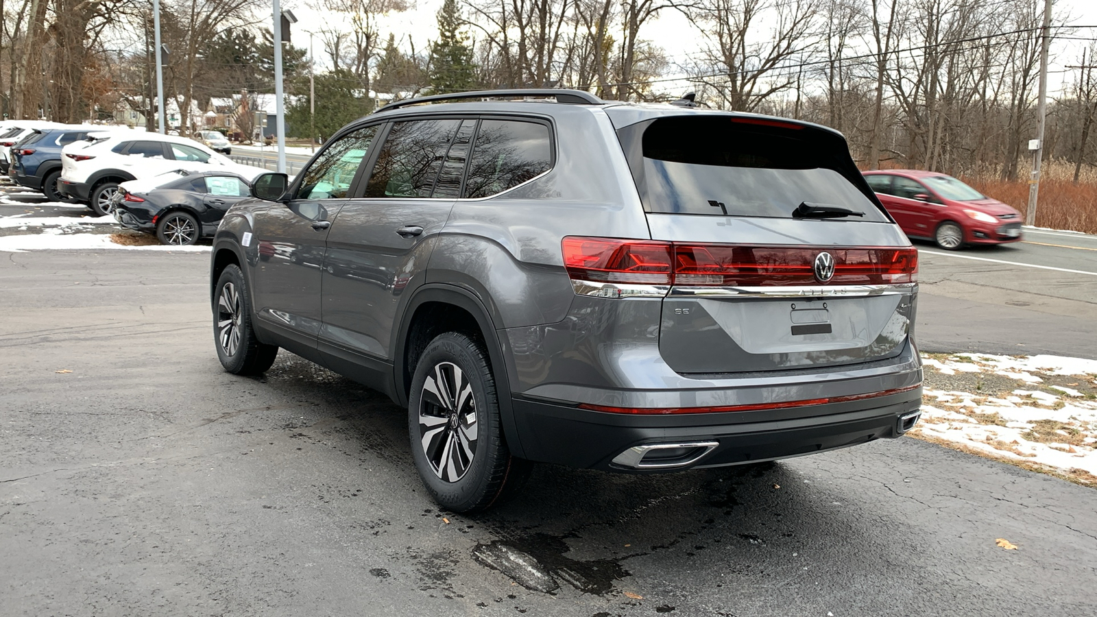 2025 Volkswagen Atlas 2.0T SE 7