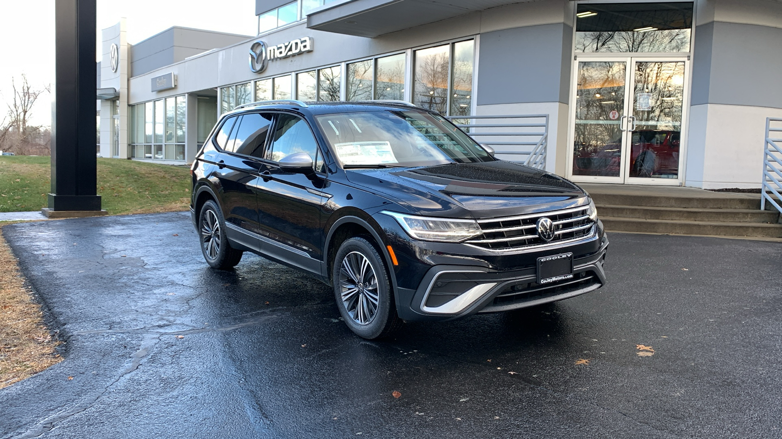 2024 Volkswagen Tiguan Wolfsburg 3