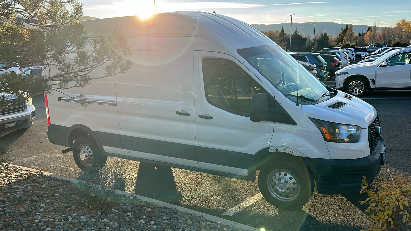 2022 Ford Transit 250 3