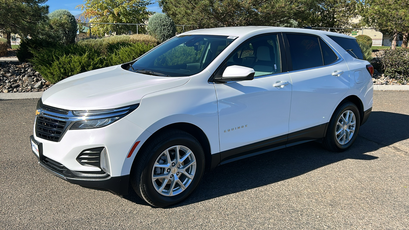 2023 Chevrolet Equinox LT 2