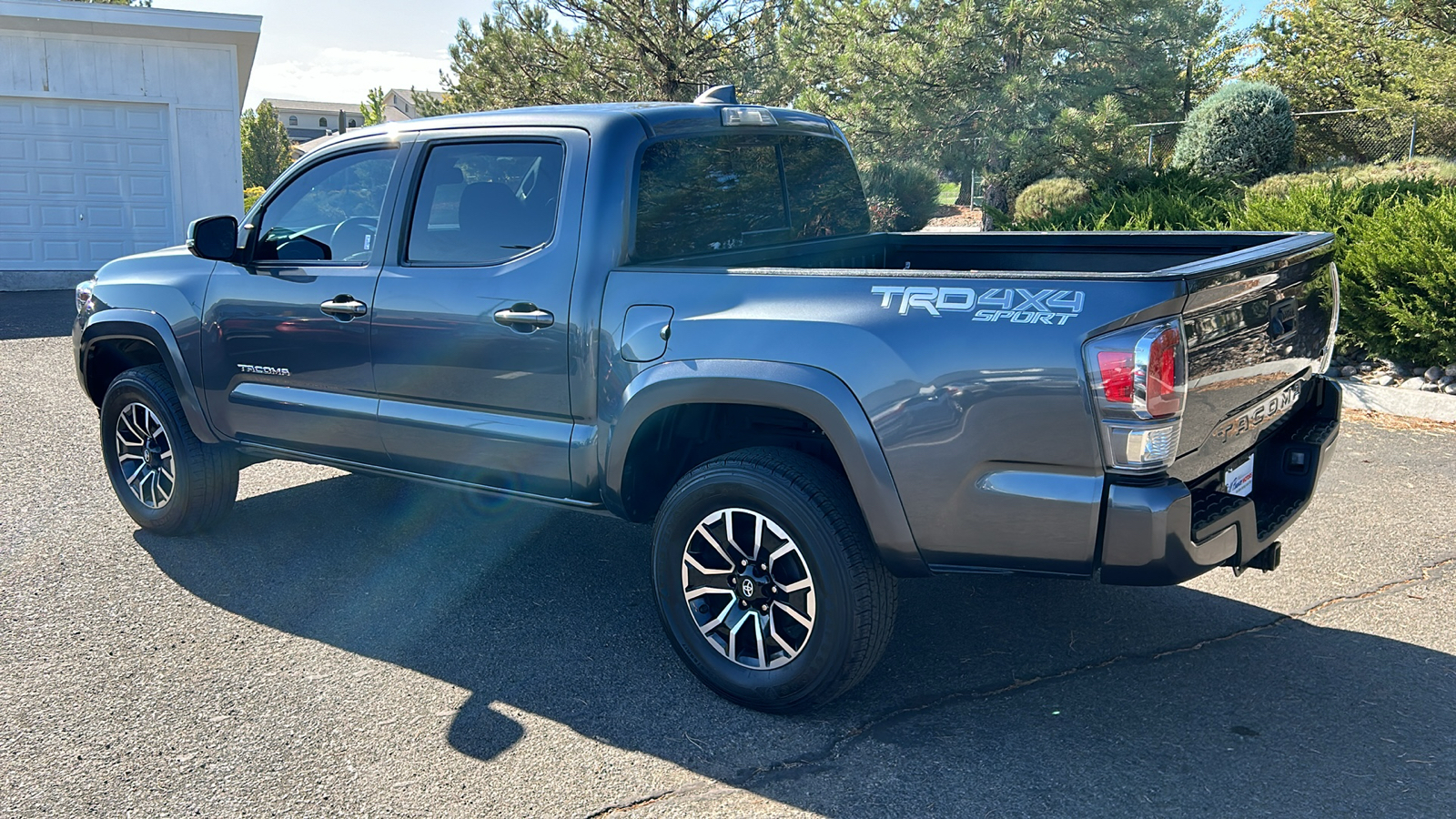 2022 Toyota Tacoma 4WD TRD Sport 9