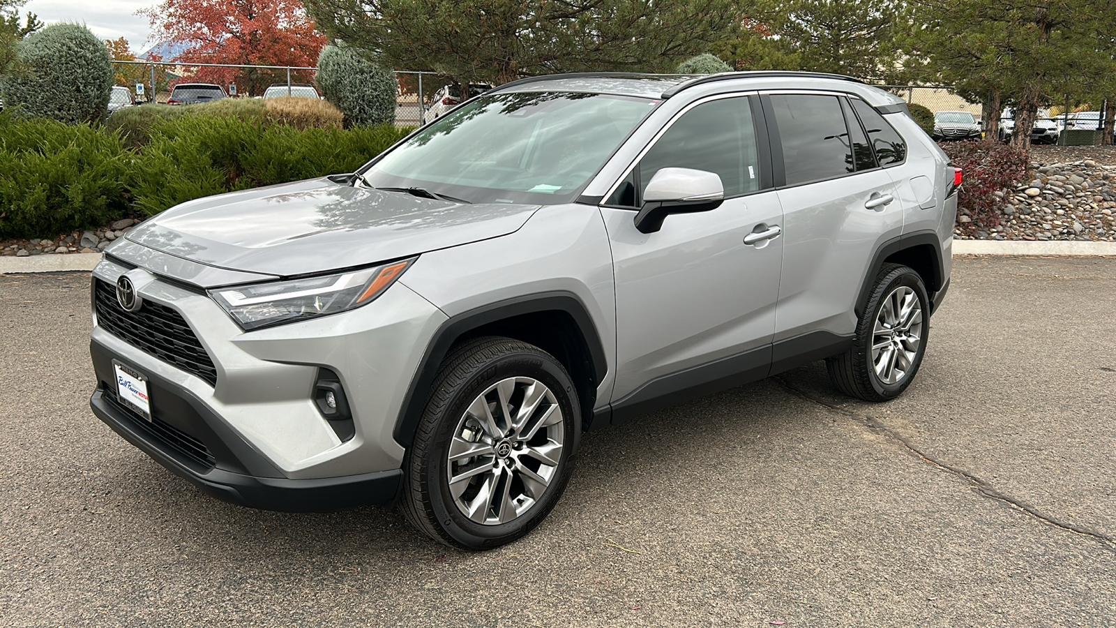 2023 Toyota RAV4 XLE Premium 2