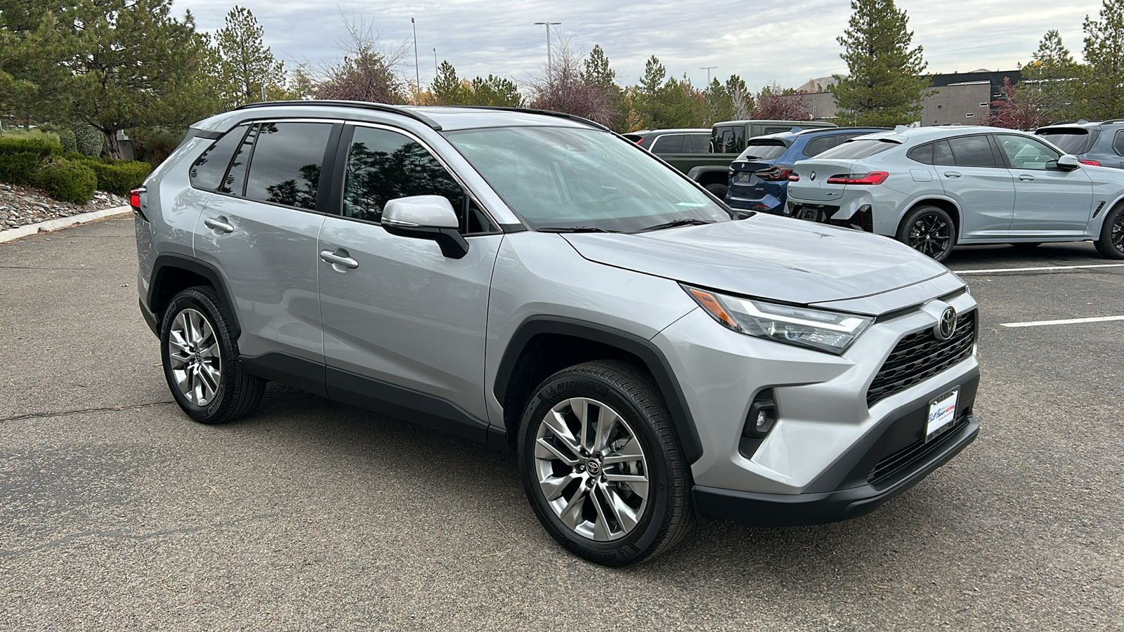 2023 Toyota RAV4 XLE Premium 4