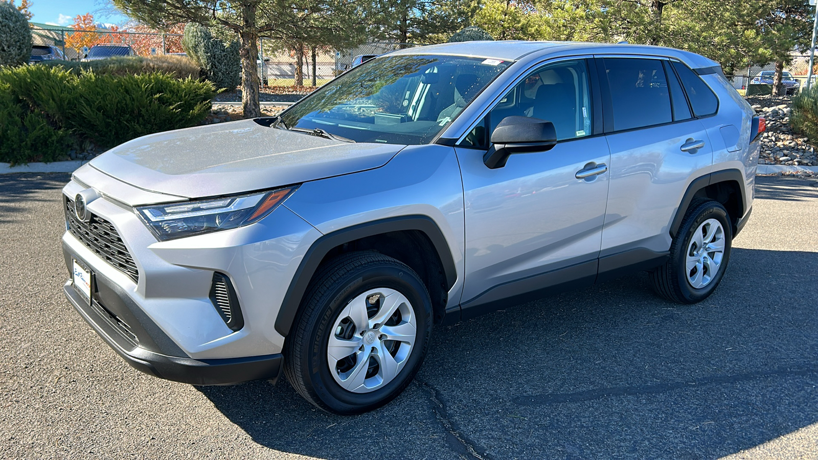 2023 Toyota RAV4 LE 2