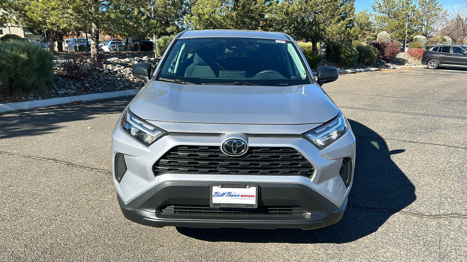 2023 Toyota RAV4 LE 3