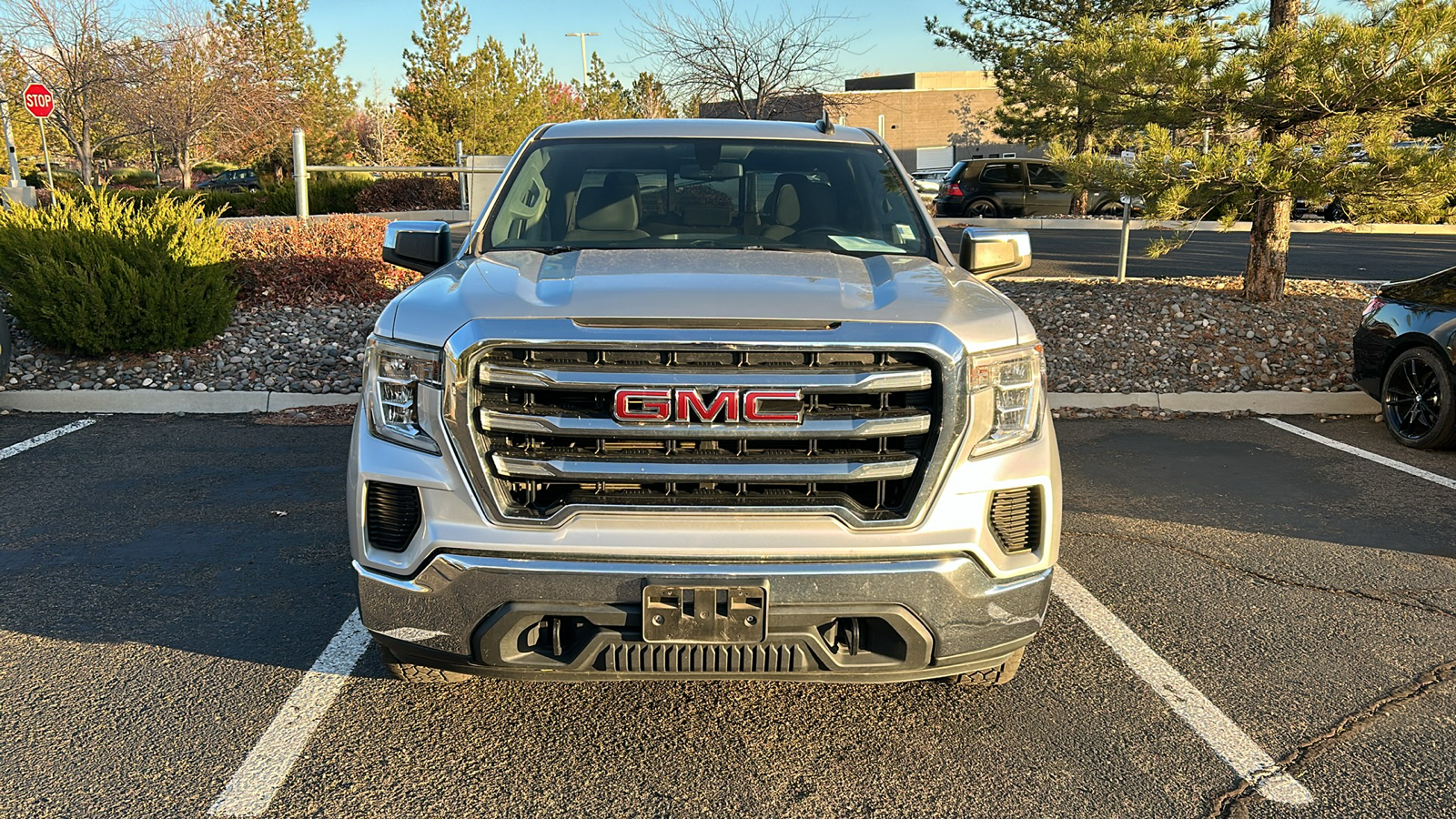 2020 GMC Sierra 1500 SLE 2