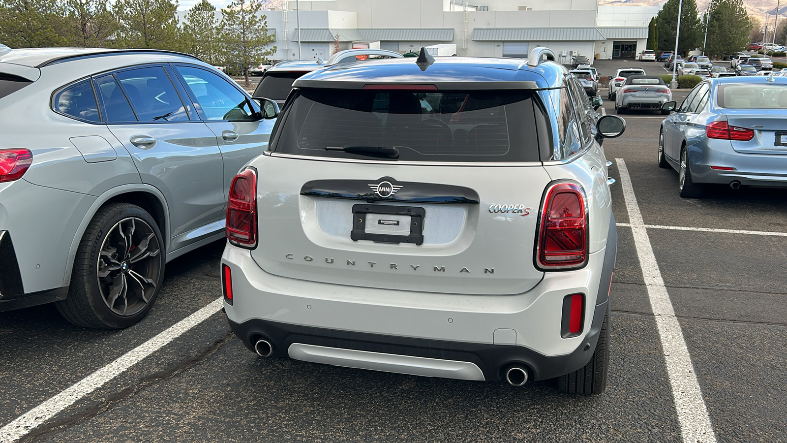 2022 MINI Countryman Cooper S 4