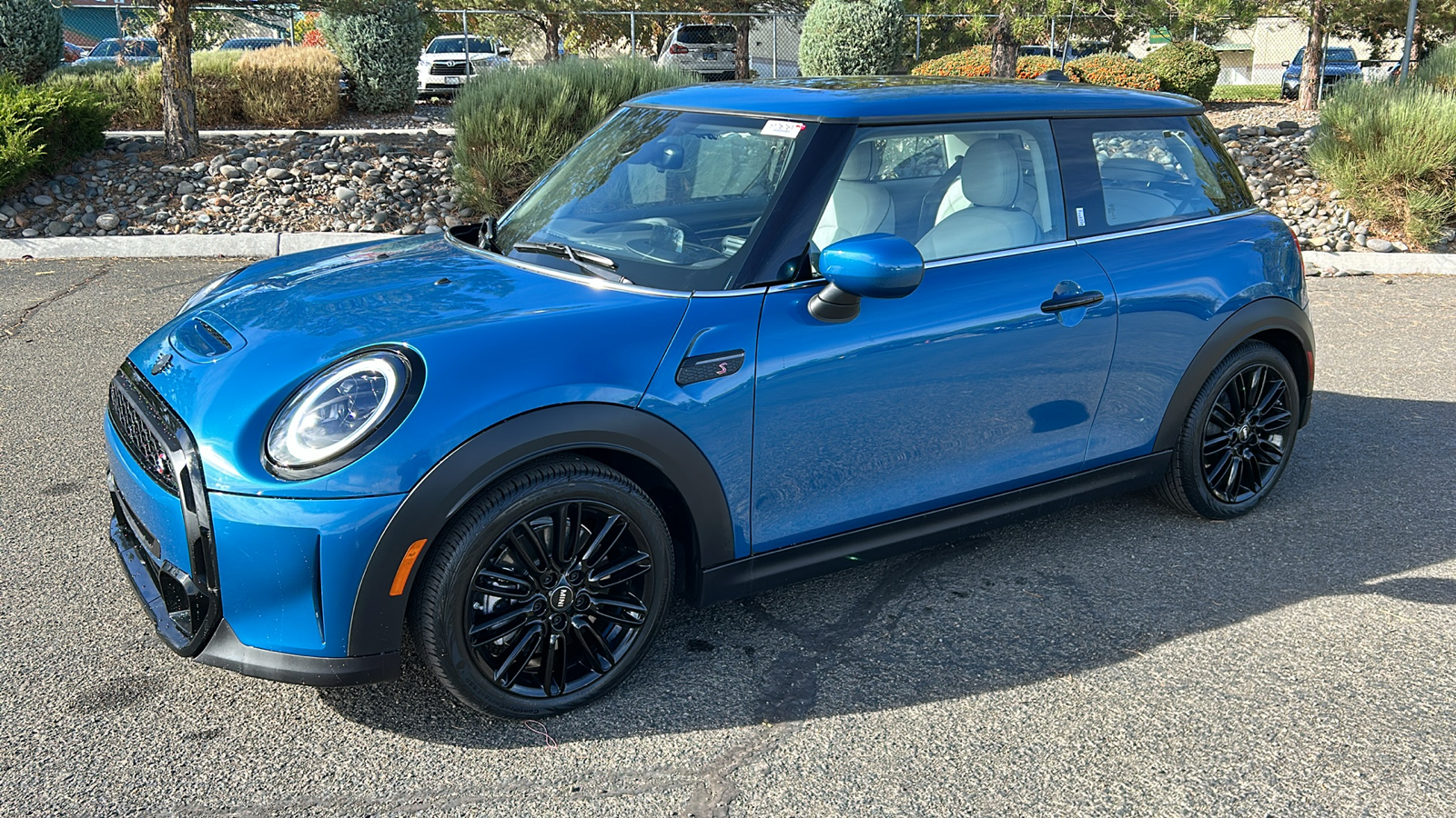 2022 MINI Hardtop 2 Door Cooper S 2