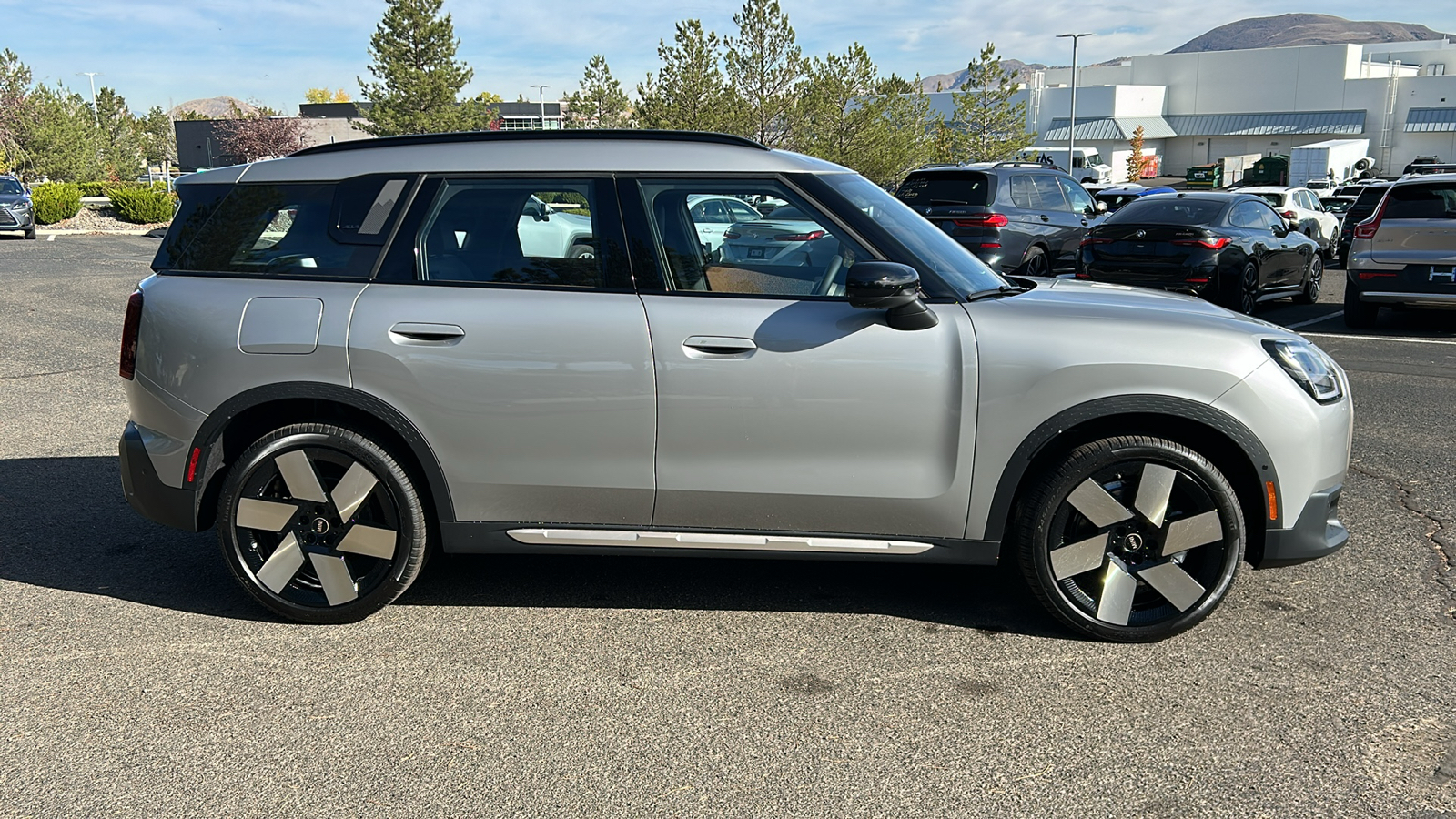 2025 MINI Countryman Cooper S 8