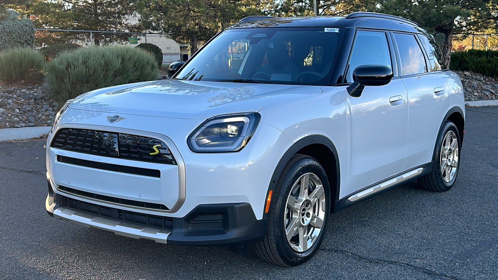 2025 MINI Countryman Cooper SE 2