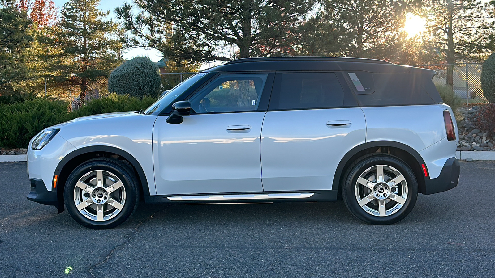 2025 MINI Countryman Cooper SE 11