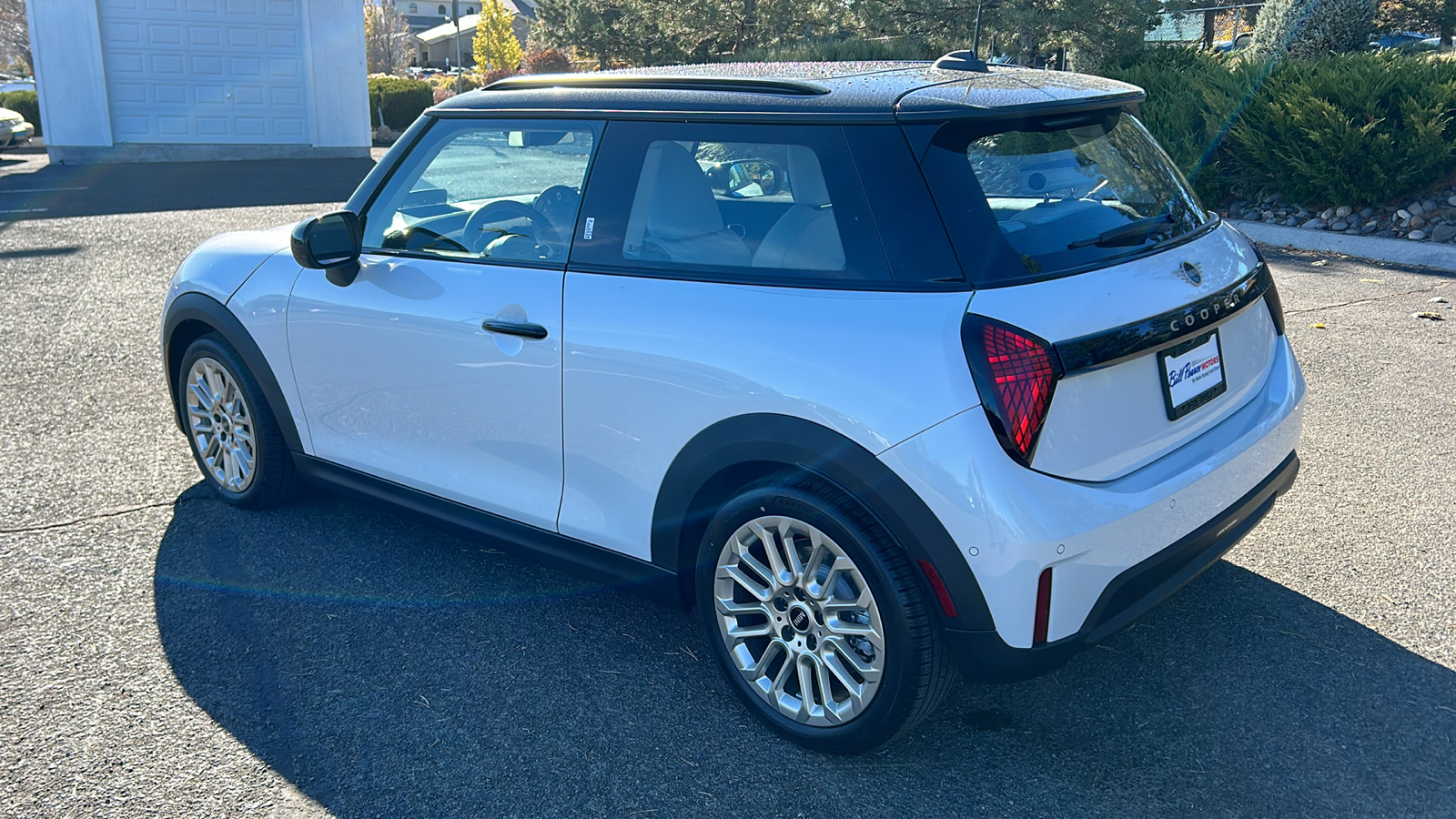 2025 MINI Hardtop 2 Door Cooper 10