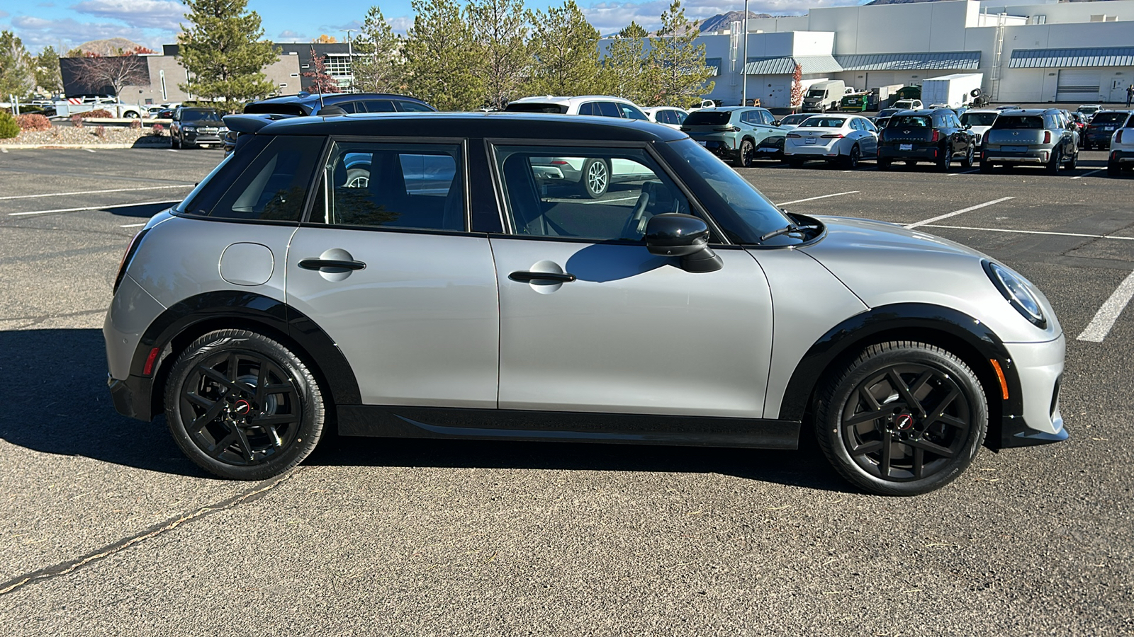 2025 MINI Hardtop 4 Door Cooper S 8