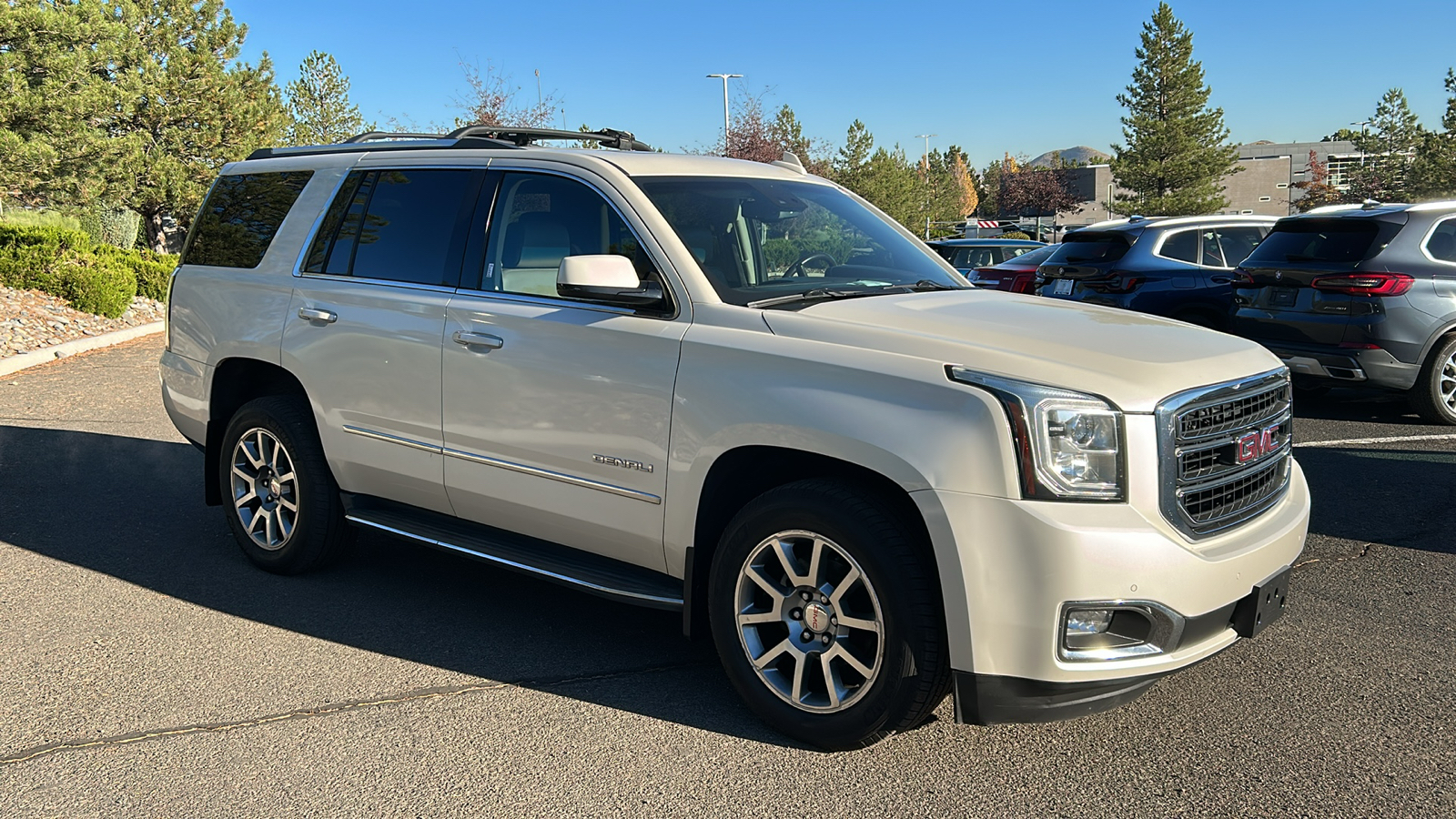 2015 GMC Yukon Denali 4