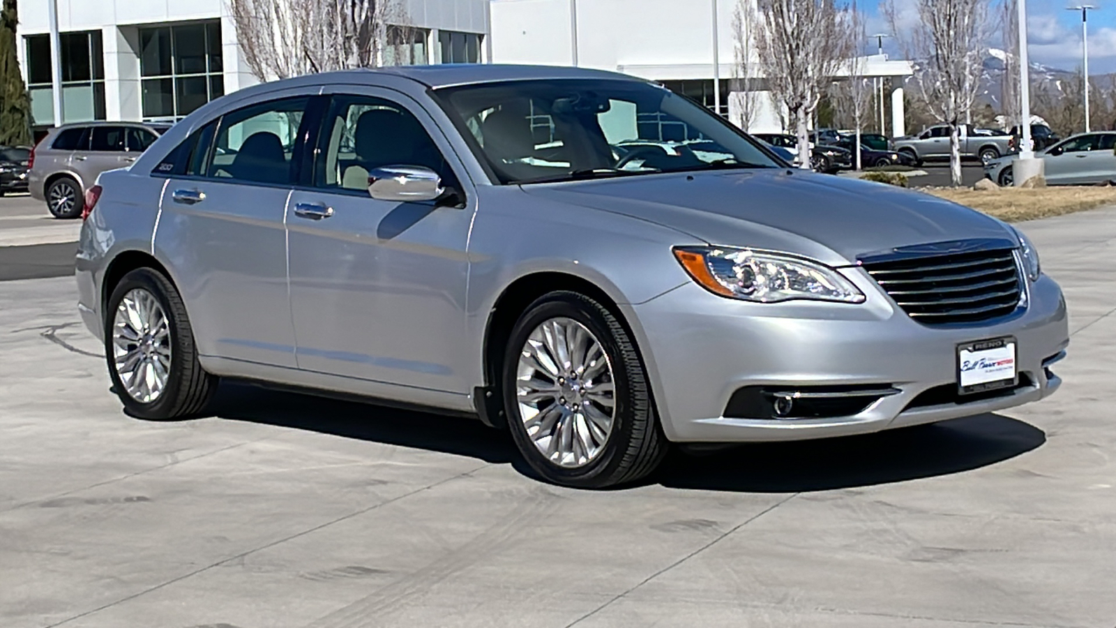 2012 Chrysler 200 Limited 2