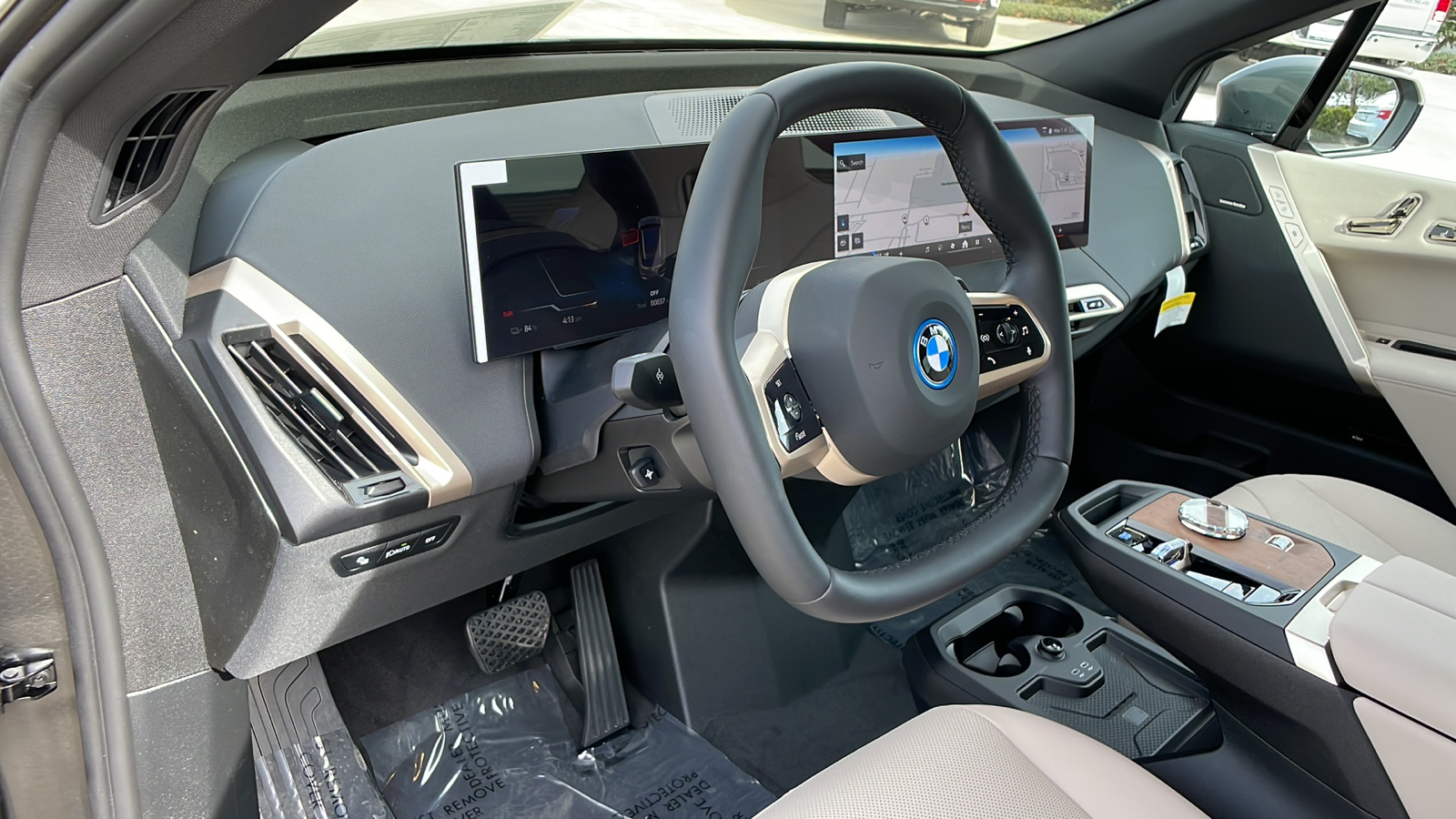 2024 BMW iX xDrive50 45