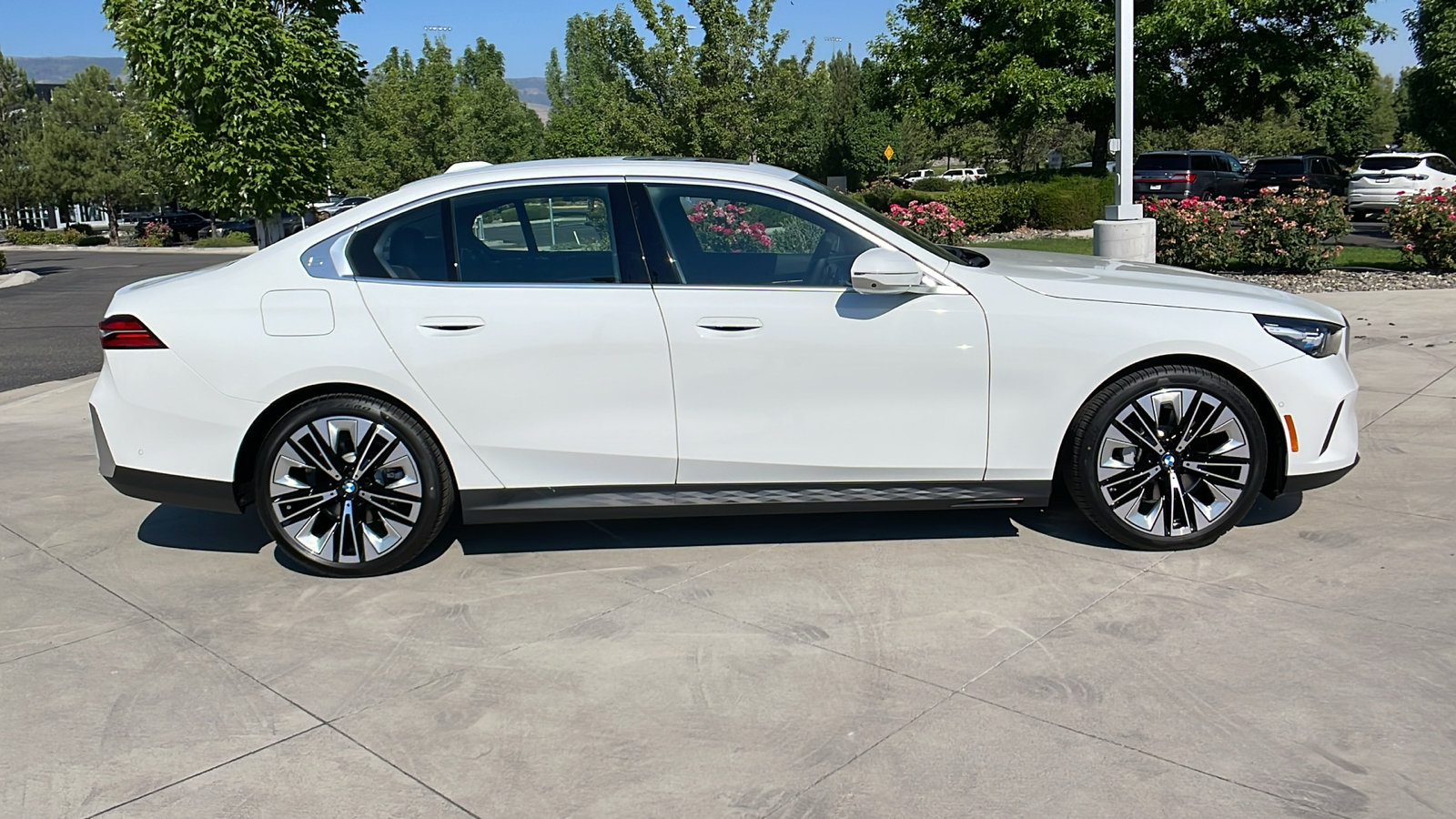 2024 BMW 5 Series 530i xDrive 3