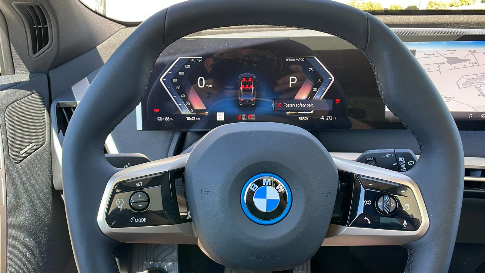 2025 BMW iX xDrive50 36