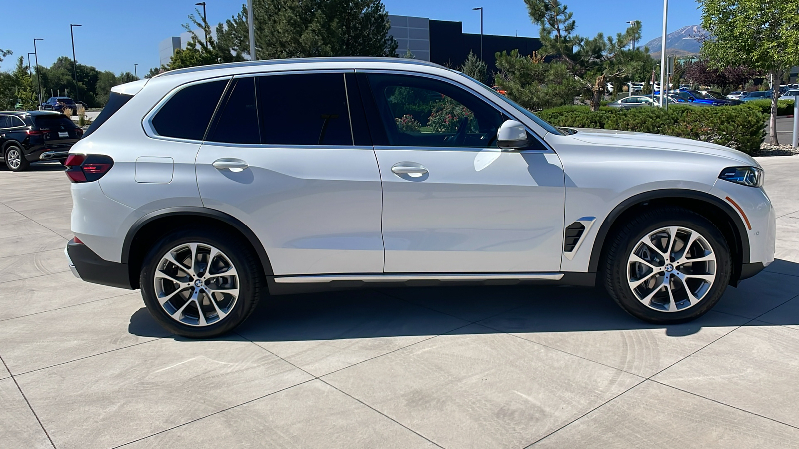 2025 BMW X5 xDrive40i 3