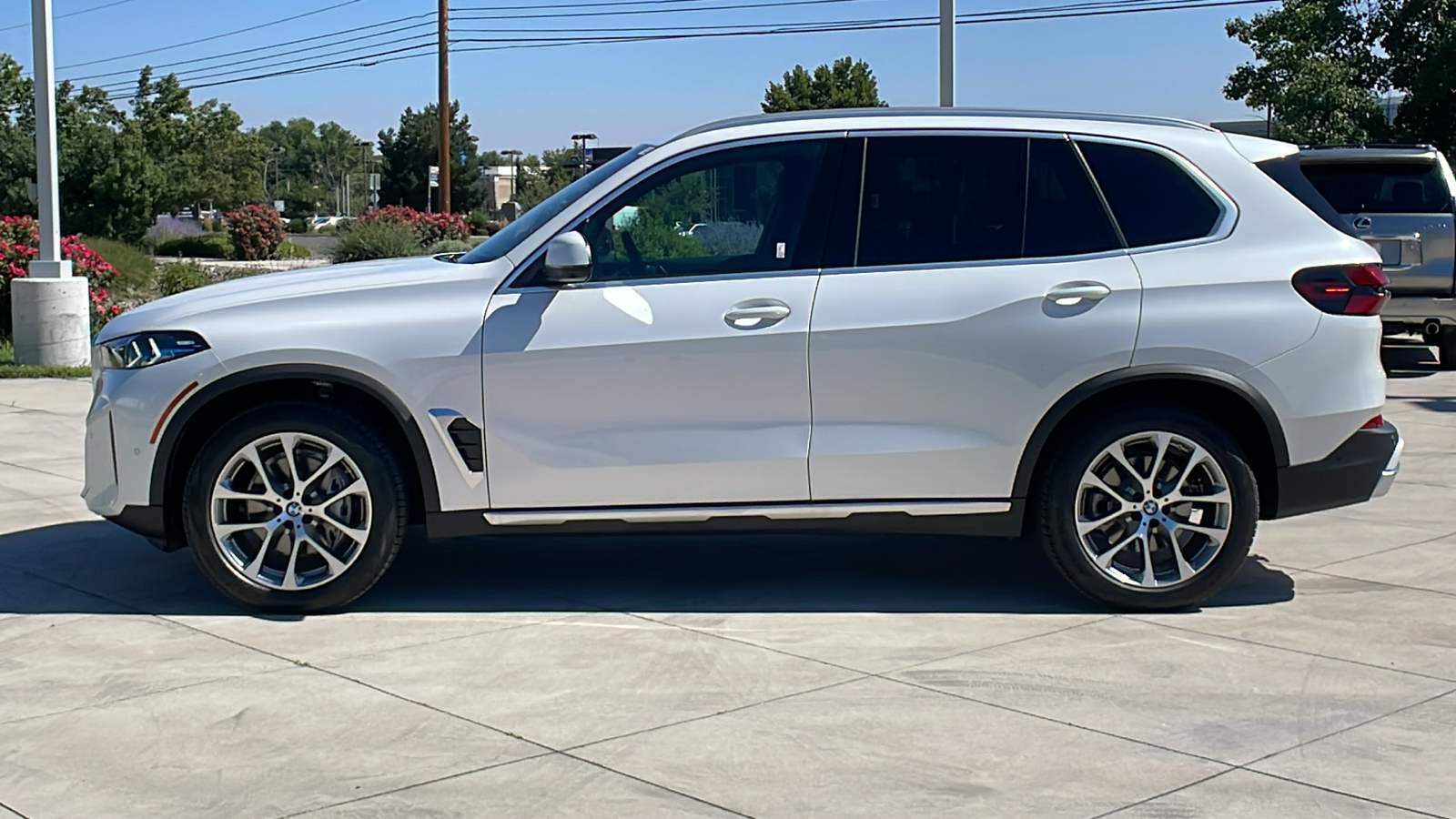 2025 BMW X5 xDrive40i 7