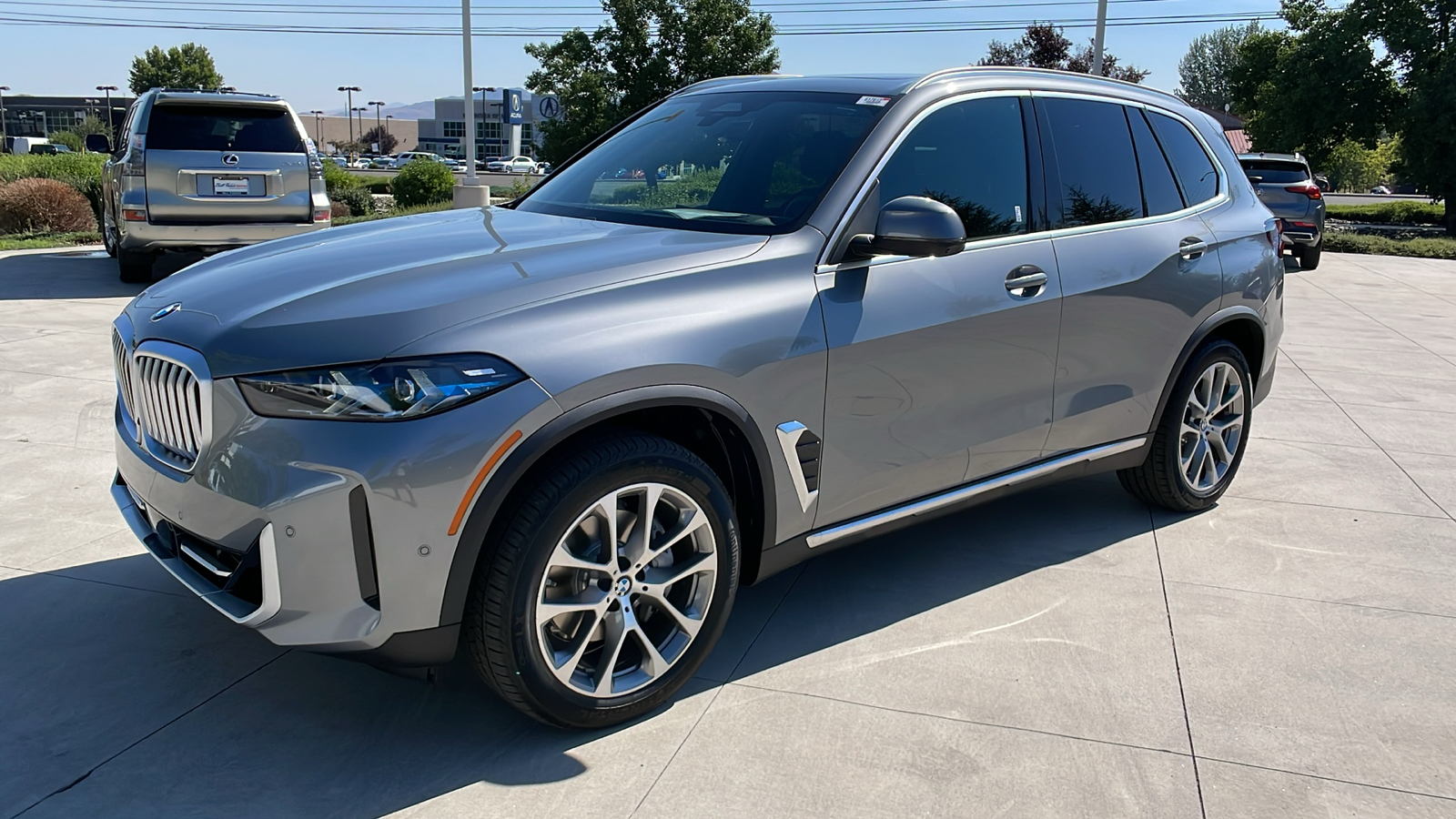 2025 BMW X5 xDrive40i 8