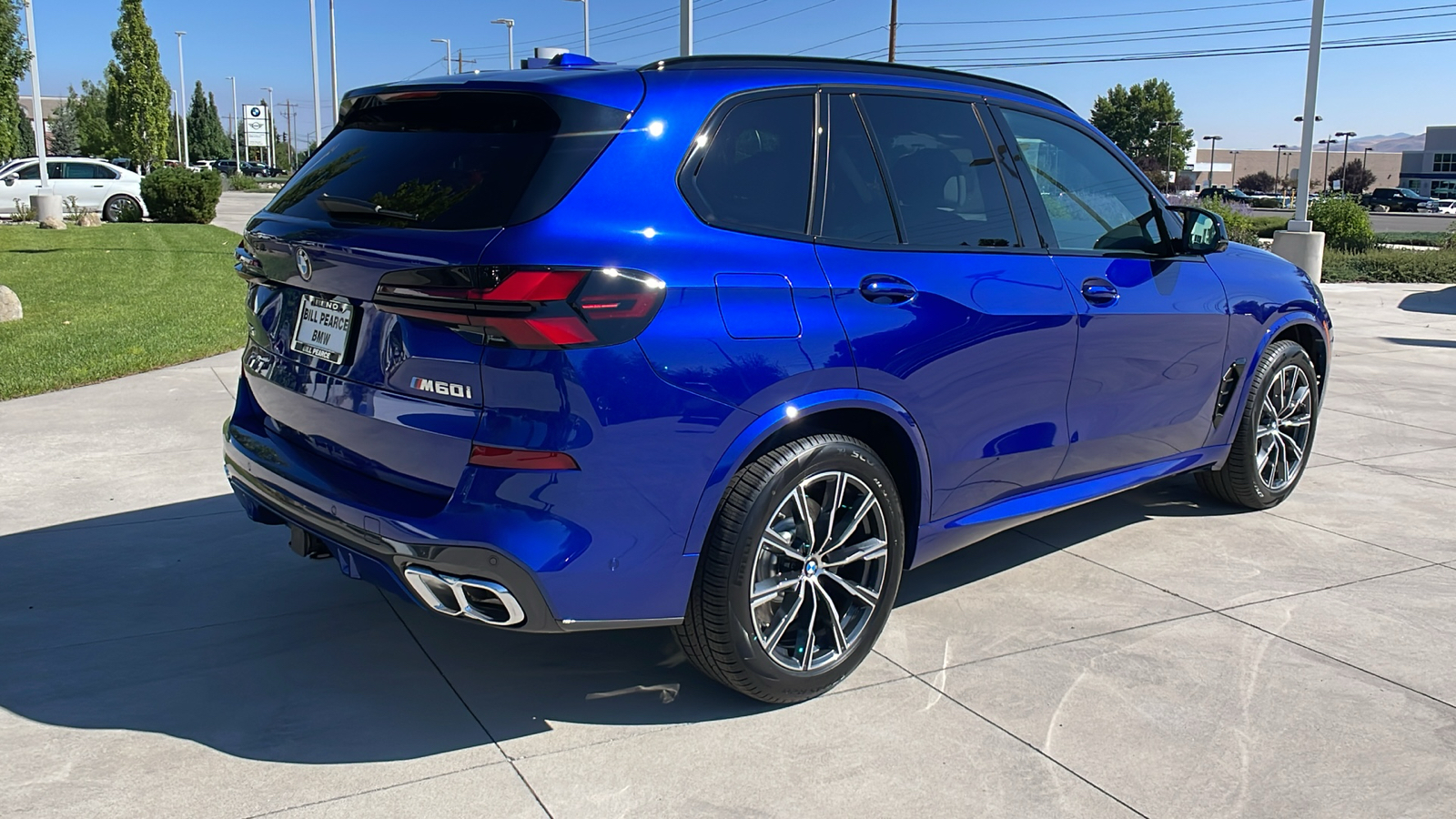 2025 BMW X5 M60i 4