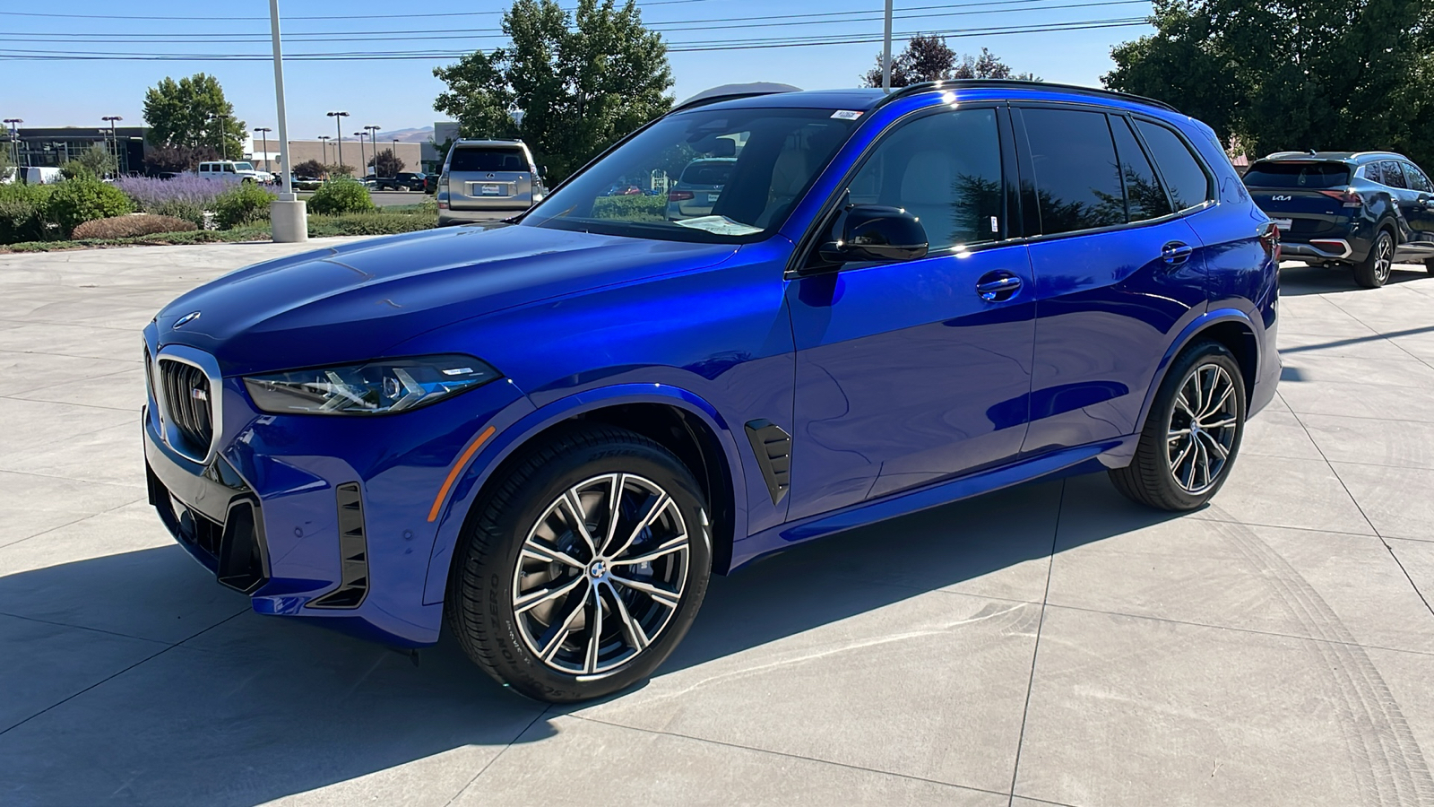 2025 BMW X5 M60i 9