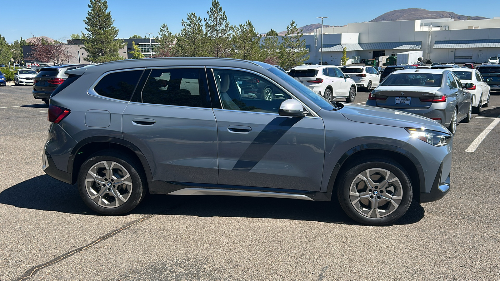 2024 BMW X1 xDrive28i 8