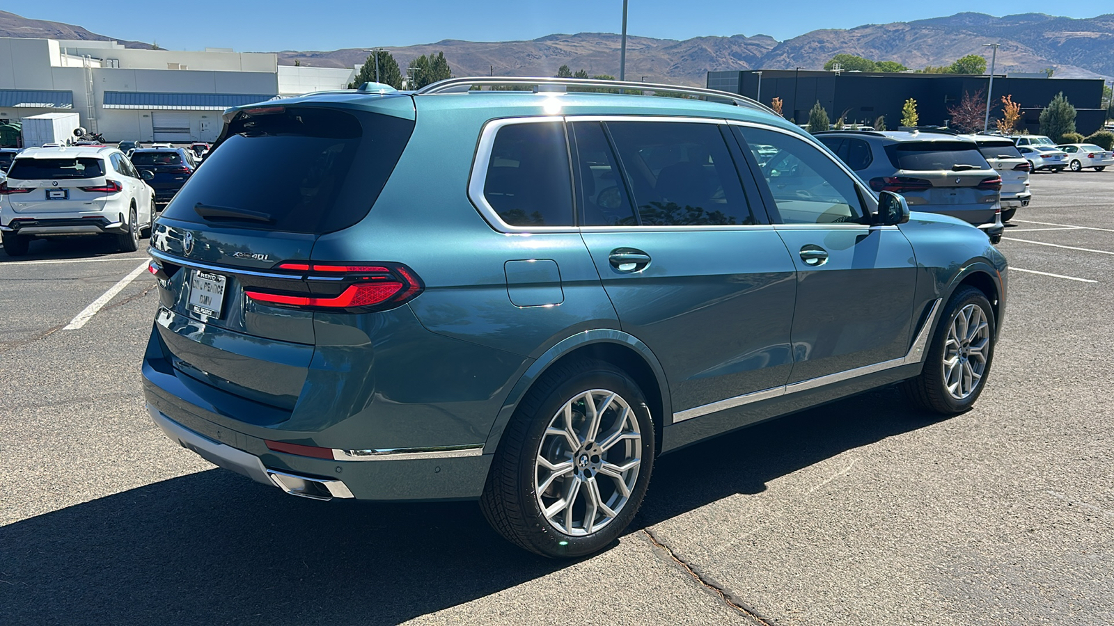 2025 BMW X7 xDrive40i 3