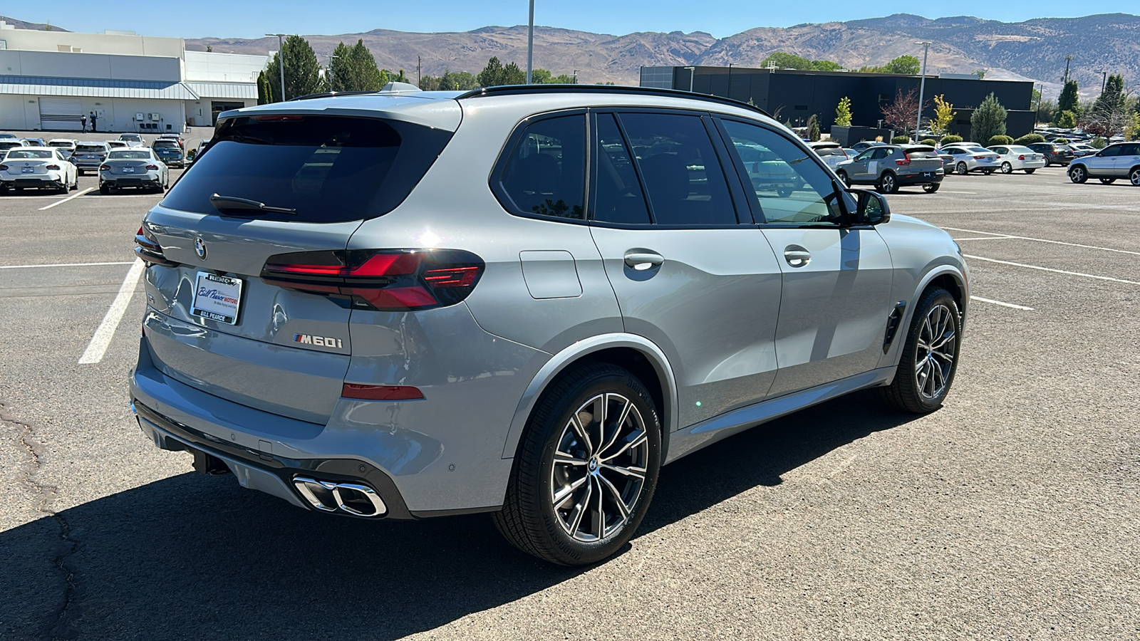 2025 BMW X5 M60i 3