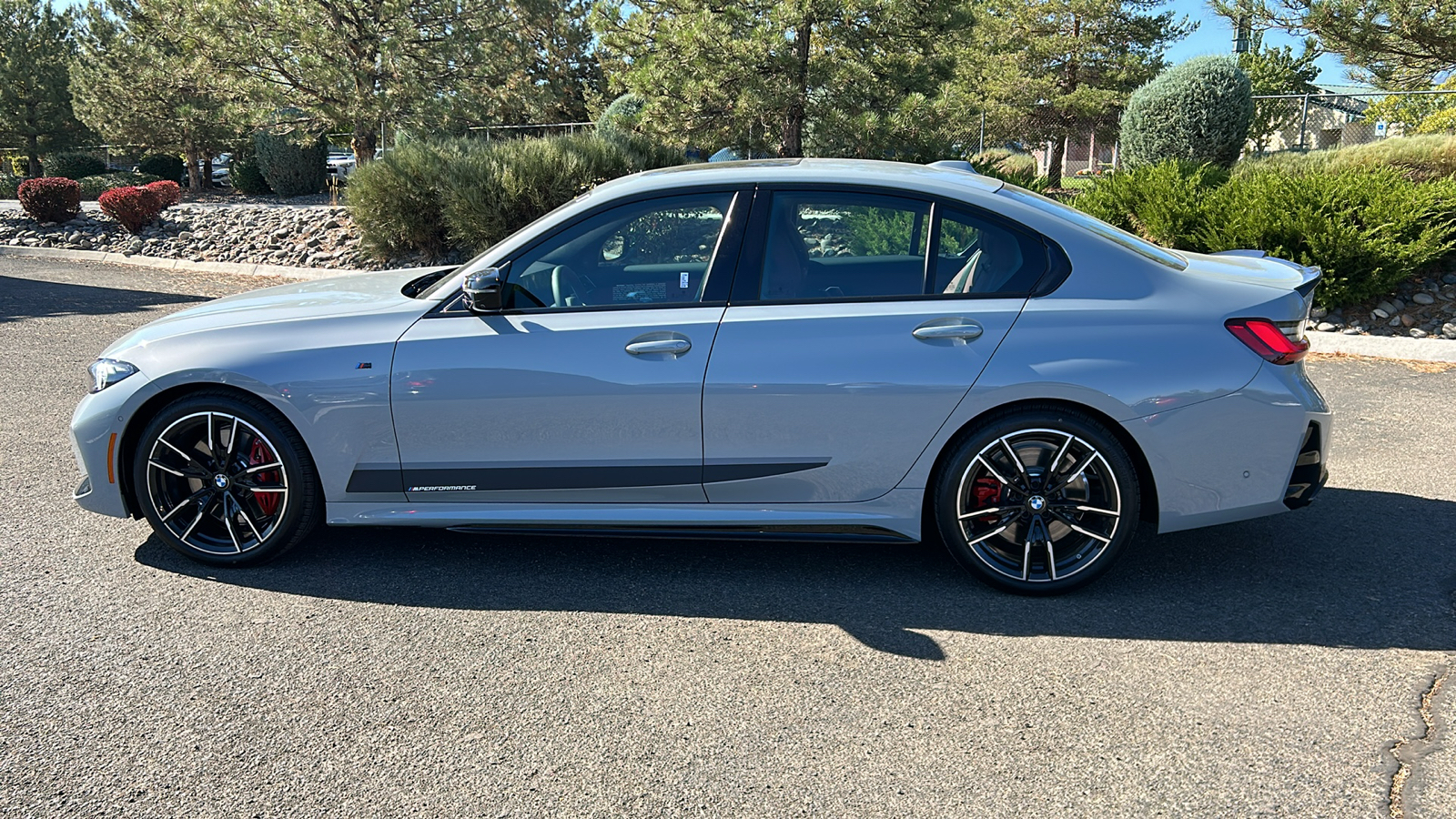 2024 BMW 3 Series M340i 11